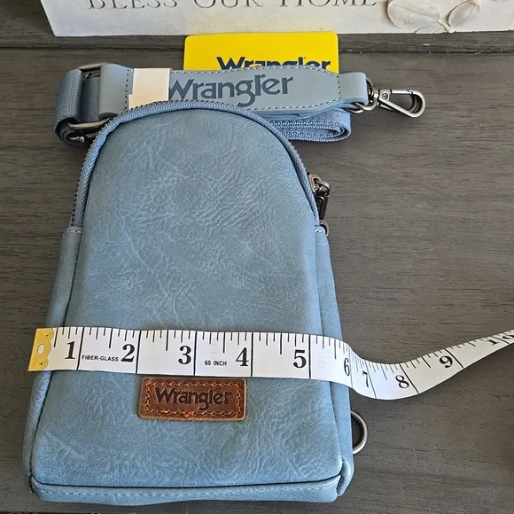 Wrangler Crossbody Bag - Picture 7 of 9